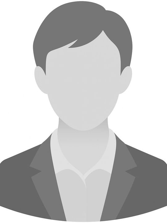 Close crop portrait for editorial framing